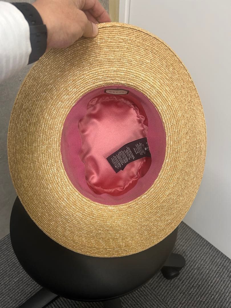 【中古美品】Gucciグッチ 麦わら帽子 ホワイトパール装飾GGロゴ