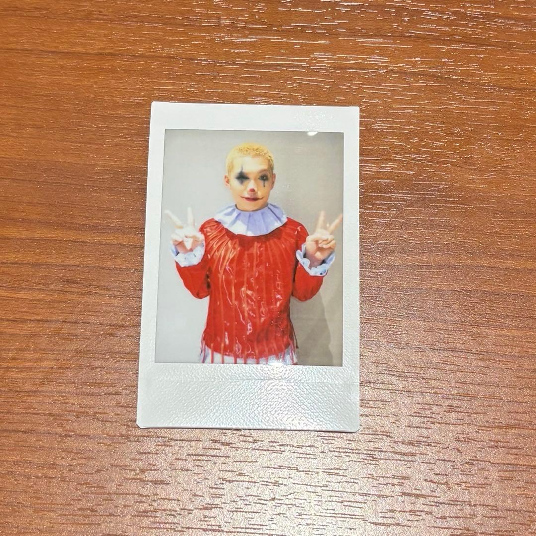 LUX HINATA チェキ