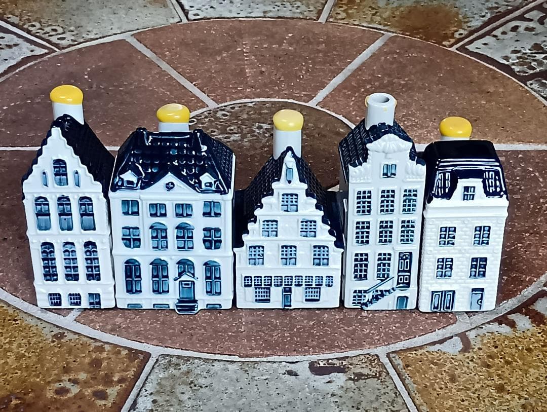 KLMオランダ航空のデルフトブルーのミニチュアハウス No.3