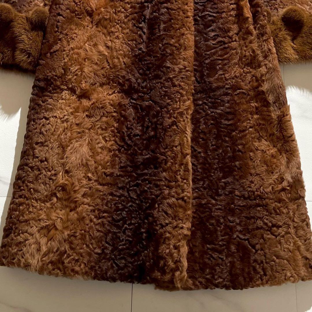 デザイン性◎デミバフミンク アストラカン カラーフォックス ロングコート