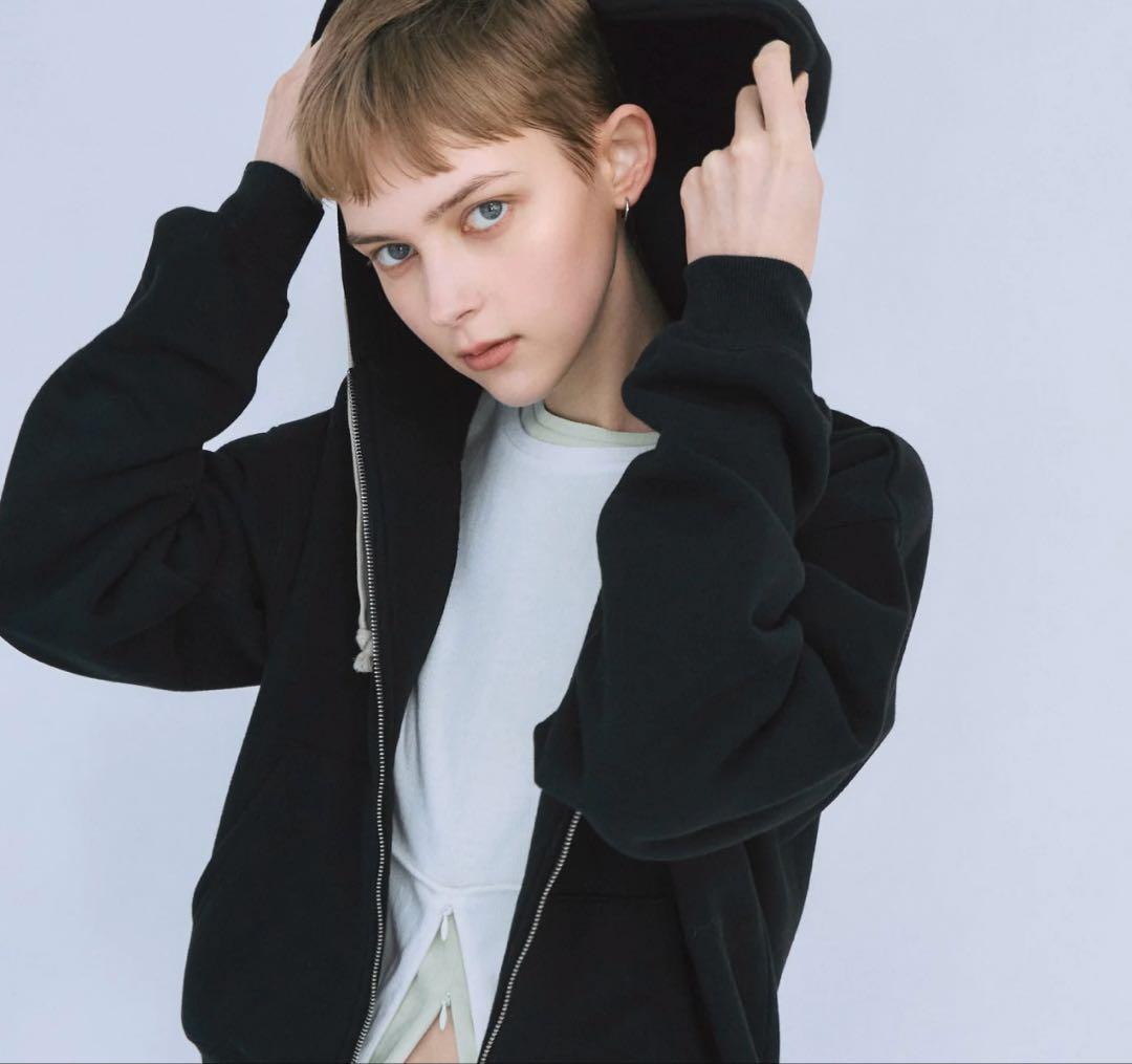 searoomlynn Volume Sweat Zipフーディー