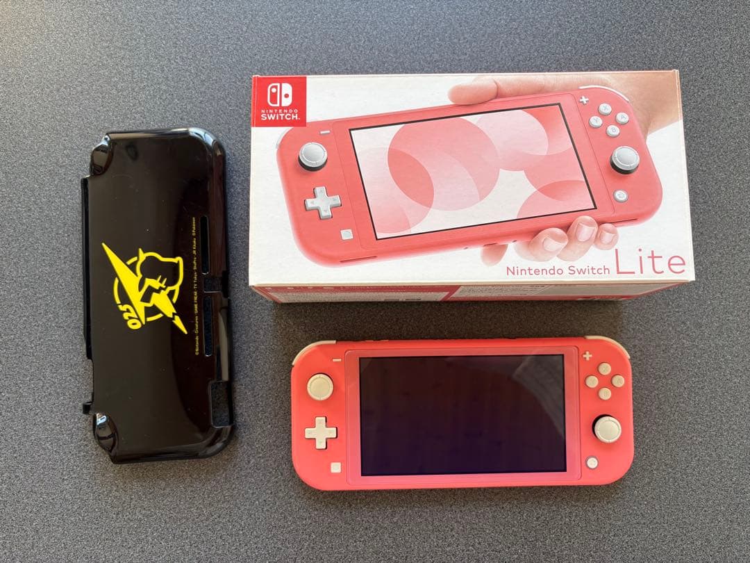 Nintendo Switch Lite コーラル　カバー・箱付き