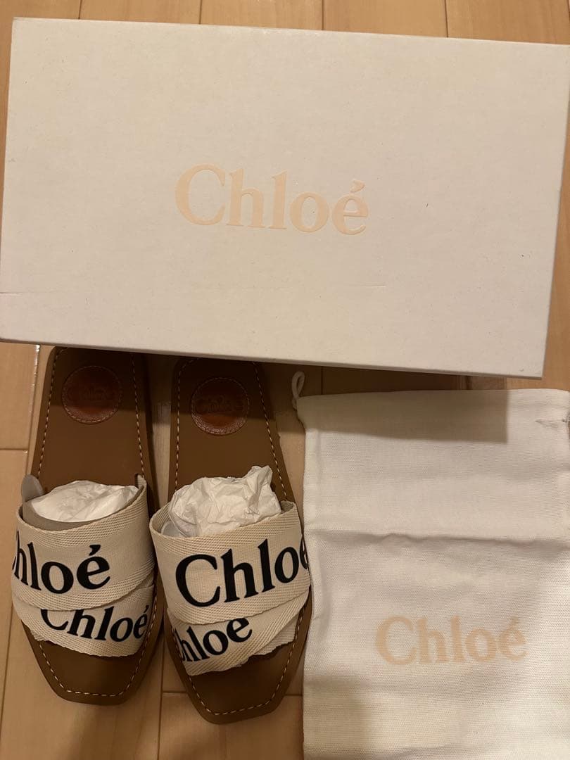 【美品】Chloé フラットサンダル アイボリー　箱付き