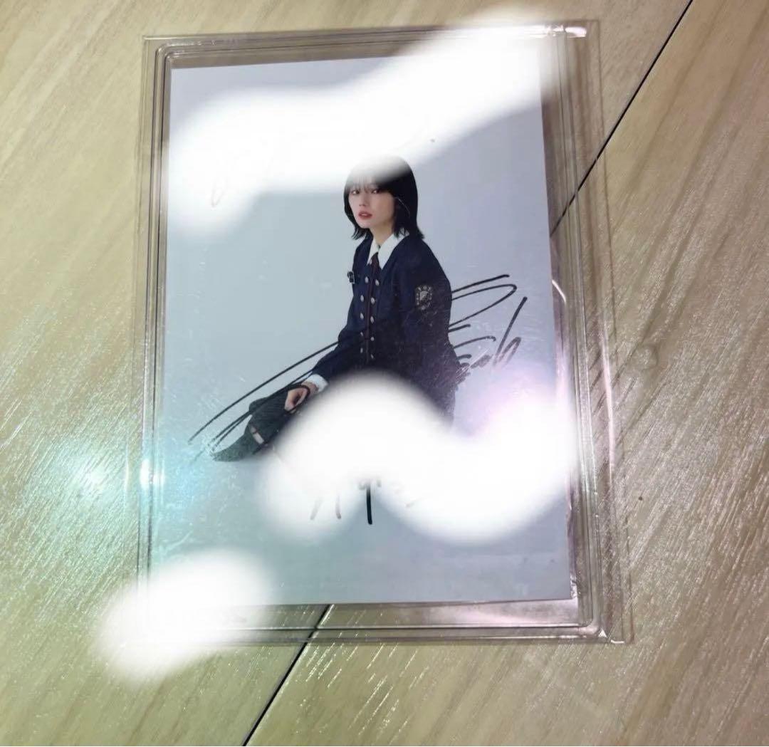 藤吉夏鈴　直筆サイン入り生写真　秘蔵生写真