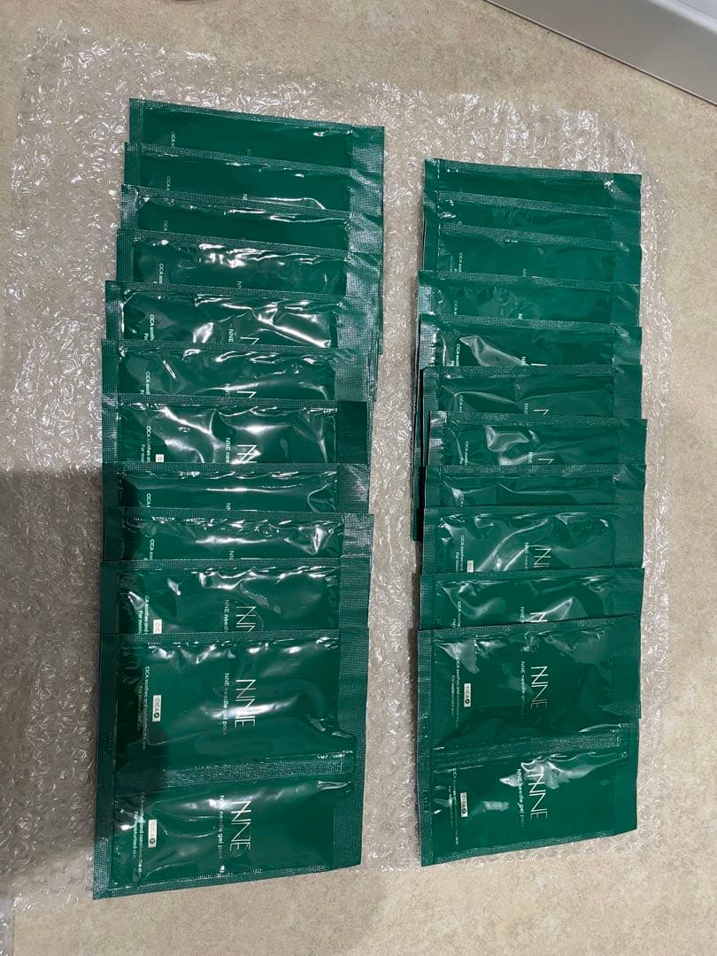 毛穴パック 緑・黒 複数パック スプーン付き