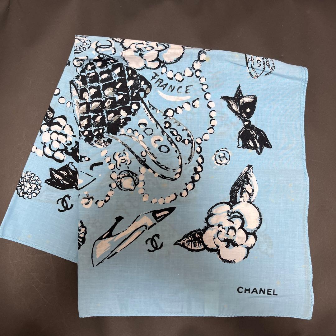 CHANEL 水色 ハンカチ　⚠️保管ジミあり‼️
