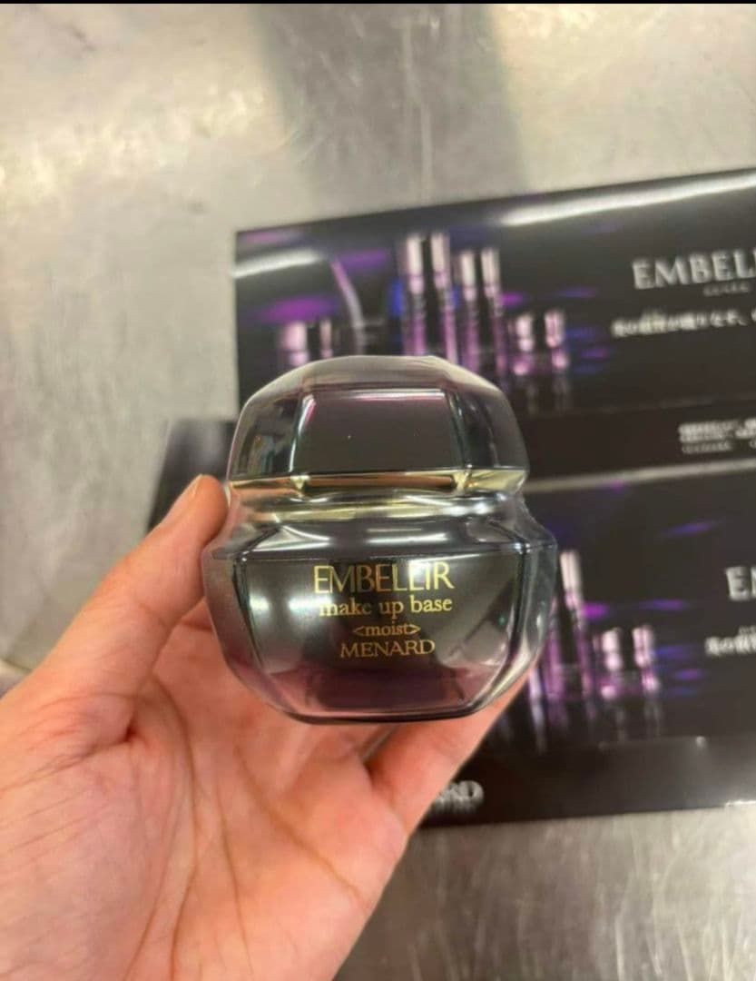 MENARD EMBELLIR メイクアップベース30g