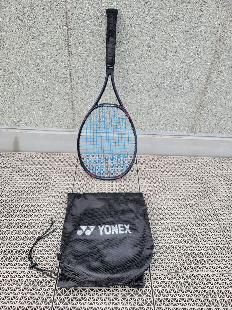 値下げしました。　YONEX PRO 100 テニスラケット