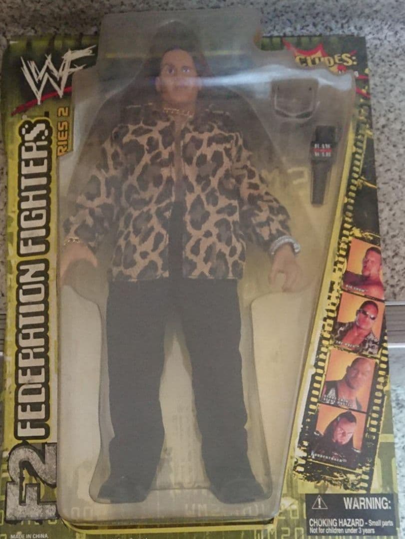 WWE THE ROCK フィギュア